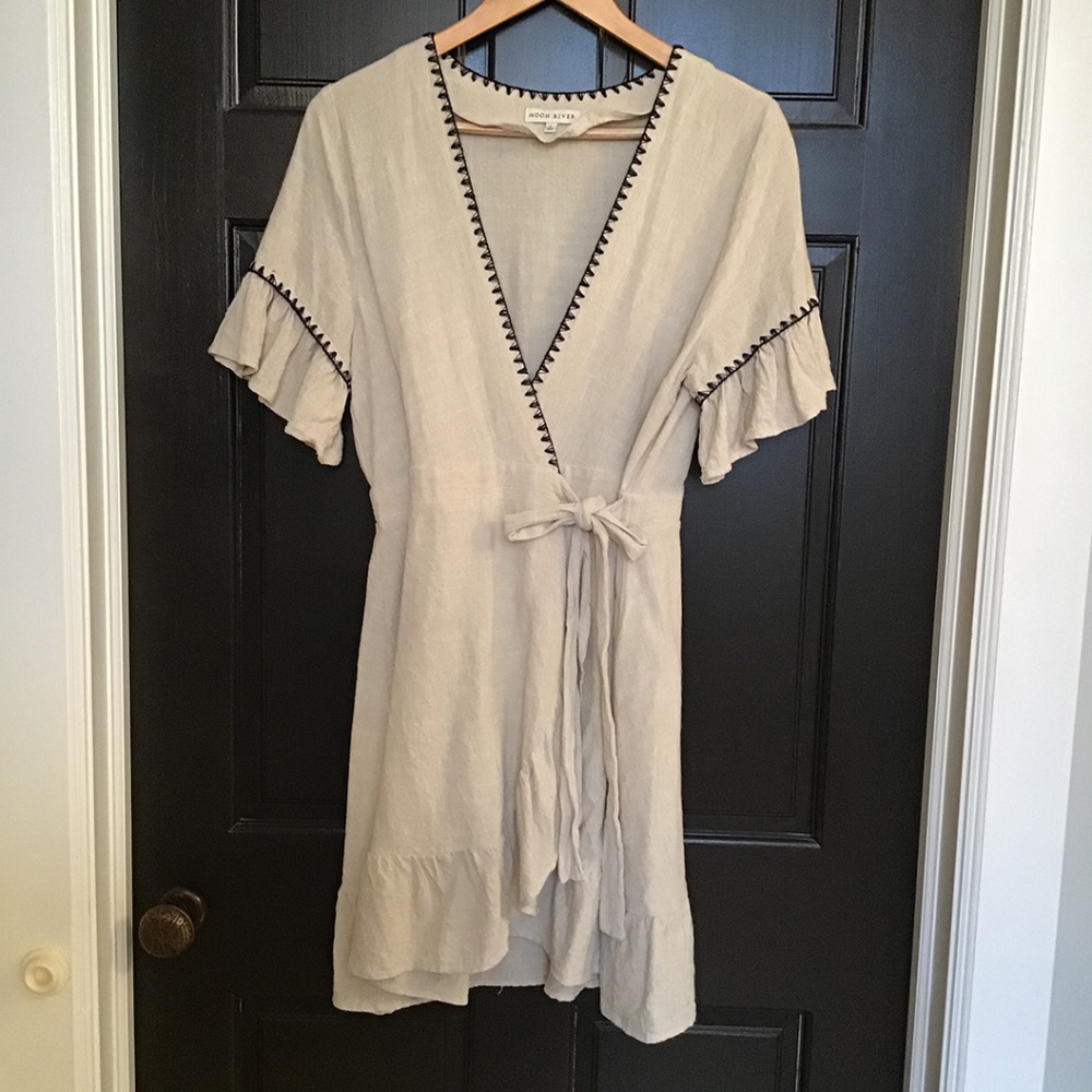 Moon River Wrap Dress with Ruffles Size Large